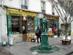 Shakespeare and Company, Paris, marco zero.